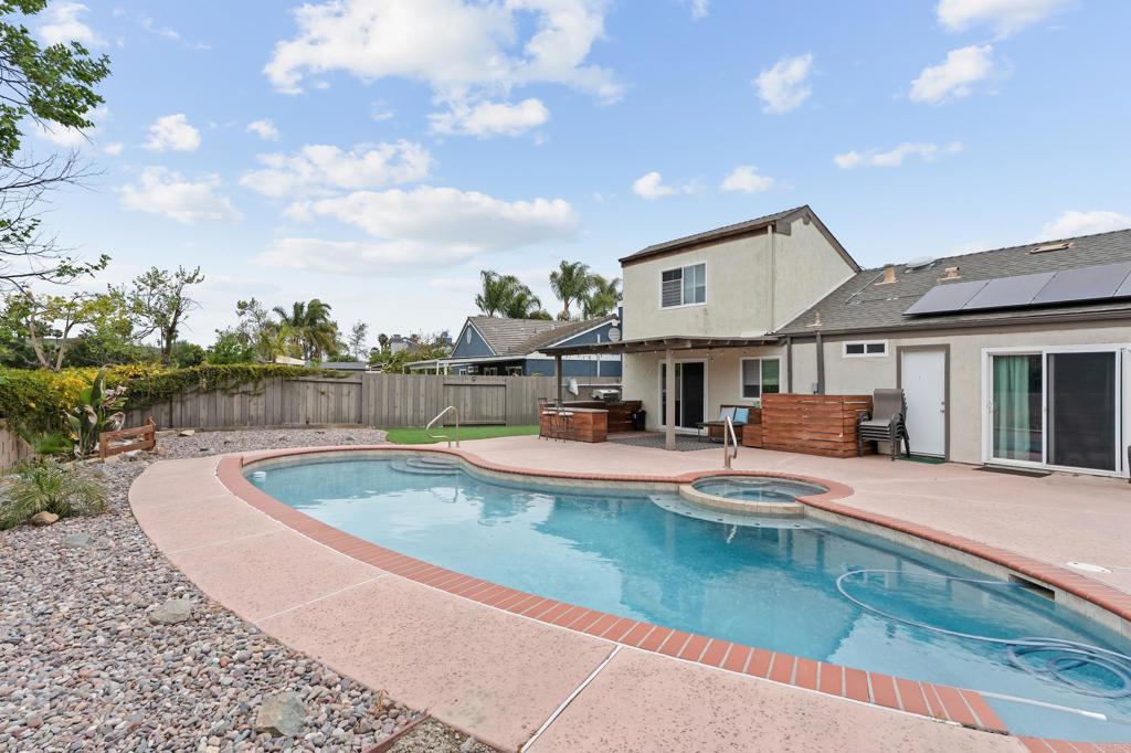 813 Sunningdale Drive Oceanside, CA 92057 - Photo 27 of 33