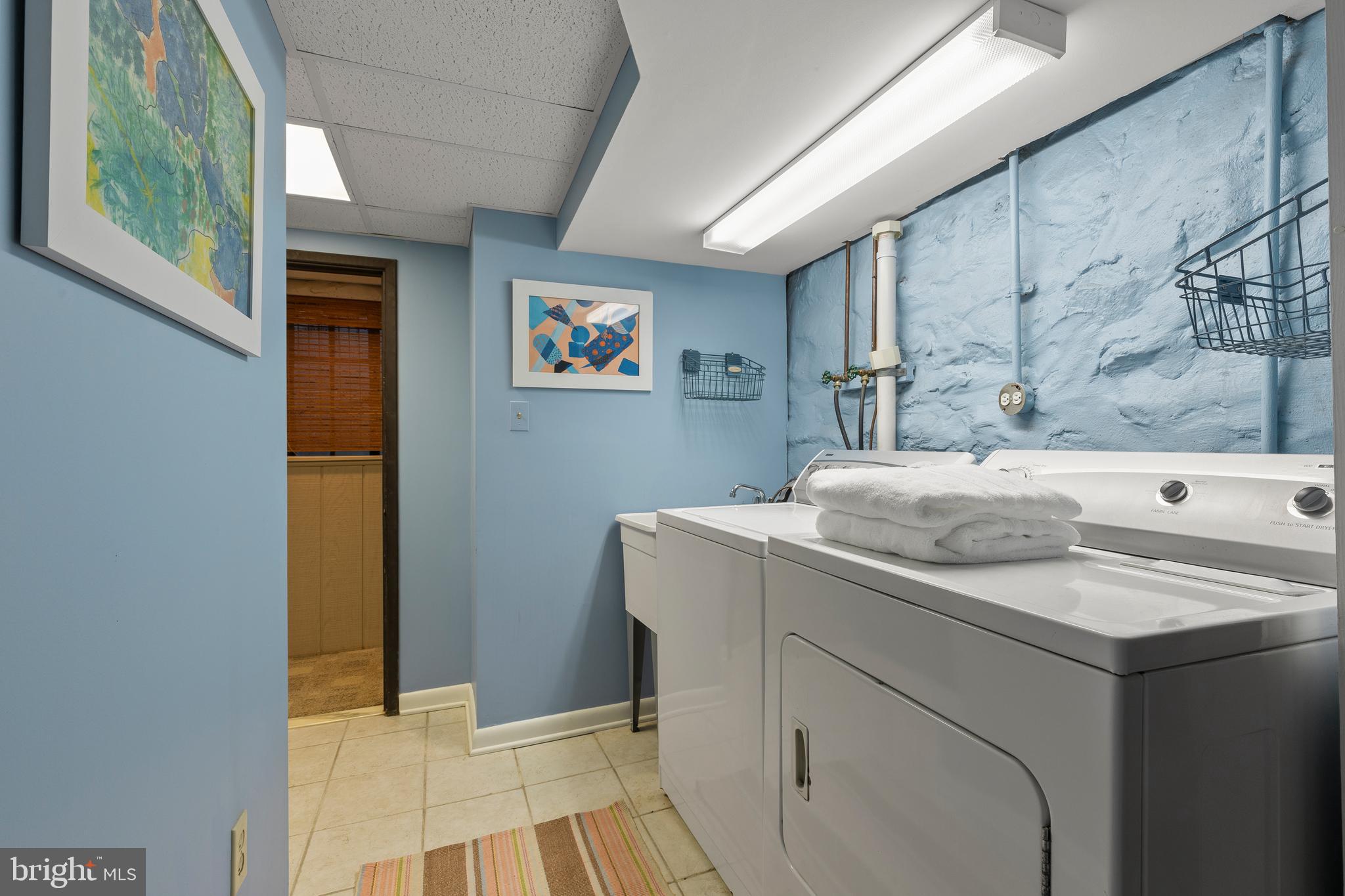 329 Tunbridge Road Baltimore, MD 21212 - Photo 54 of 76 a bathroom with a sink and a mirror