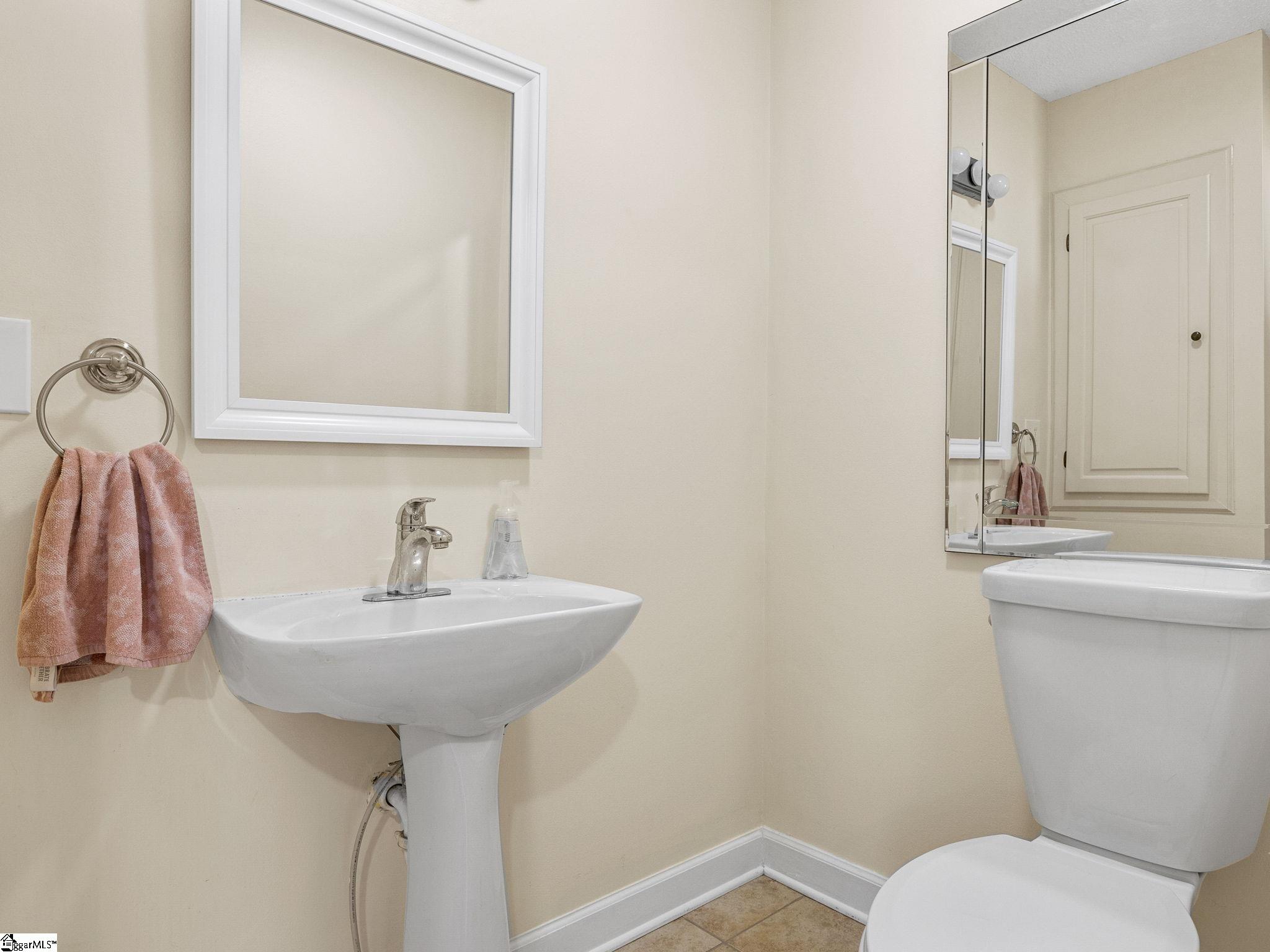 735 Kelly Road Woodruff, SC 29388 - Photo 7 of 35 Gallery Image 7