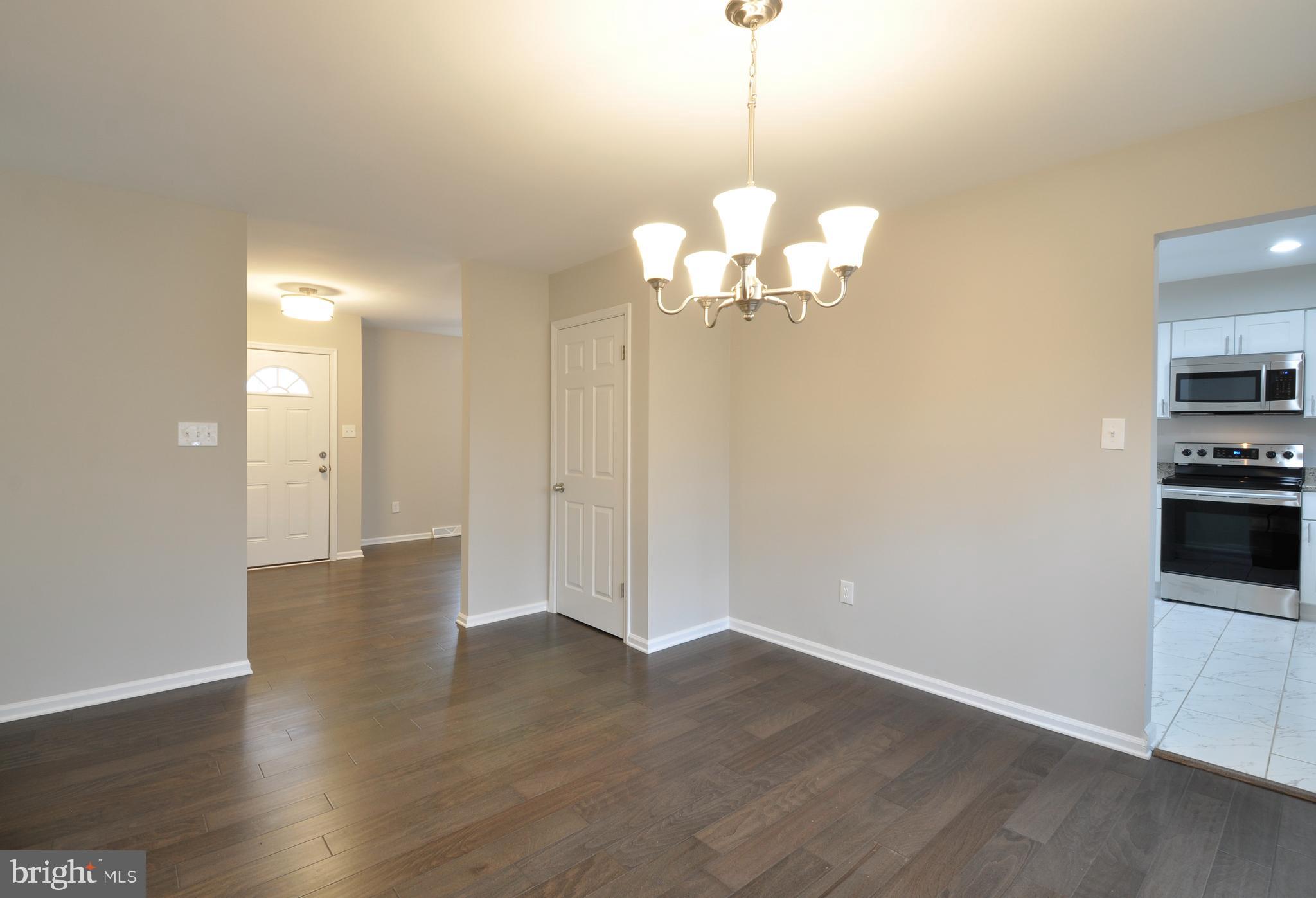 4018 Ensors Shop Road Midland, VA 22728 - Photo 13 of 41 Dining Room