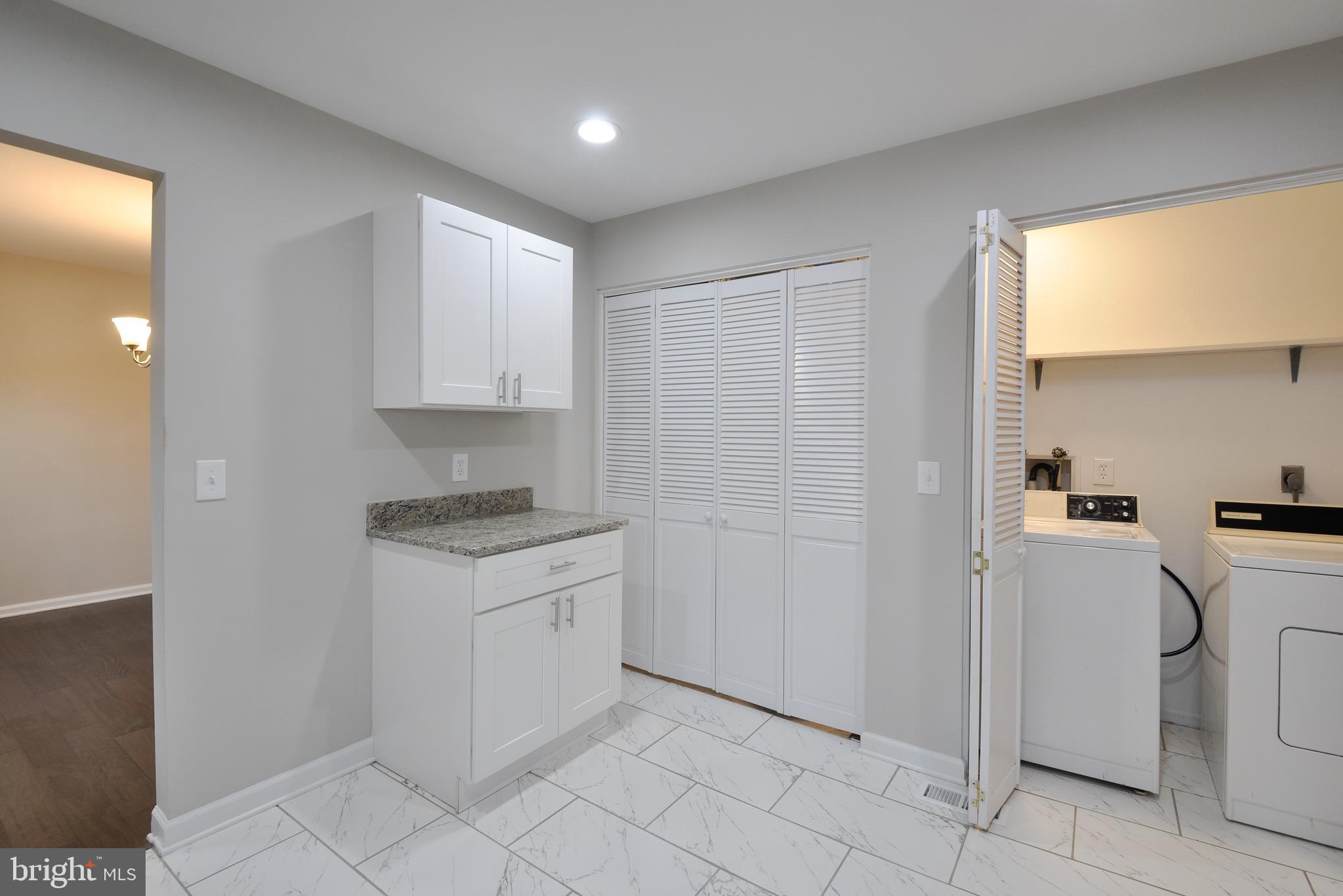 4018 Ensors Shop Road Midland, VA 22728 - Photo 20 of 41 Brand New Kitchen