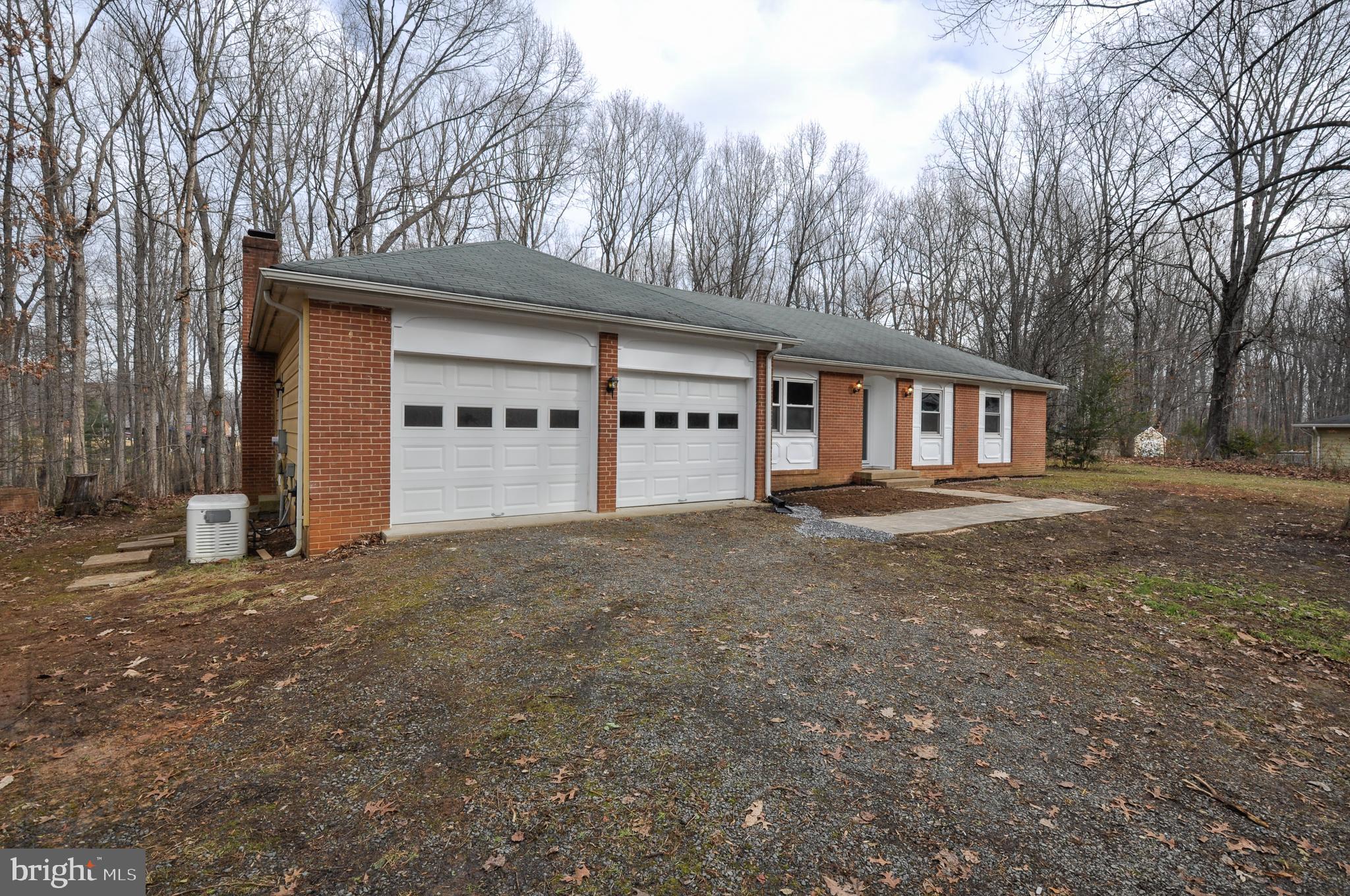4018 Ensors Shop Road Midland, VA 22728 - Photo 3 of 41 Front