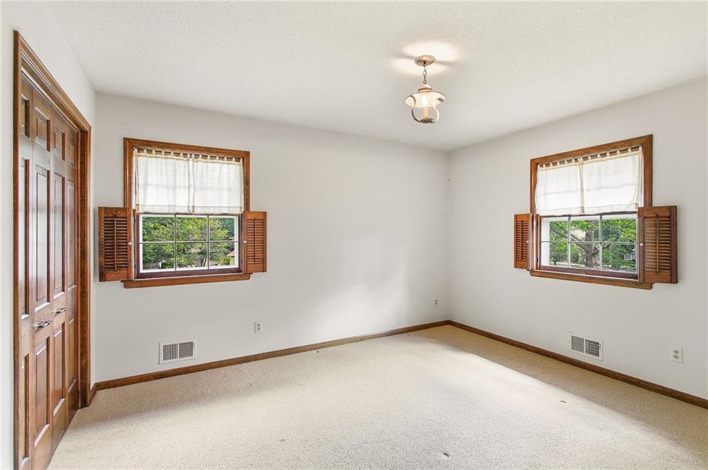 14818 East Covington Road Independence, MO 64055 - Photo 23 of 40