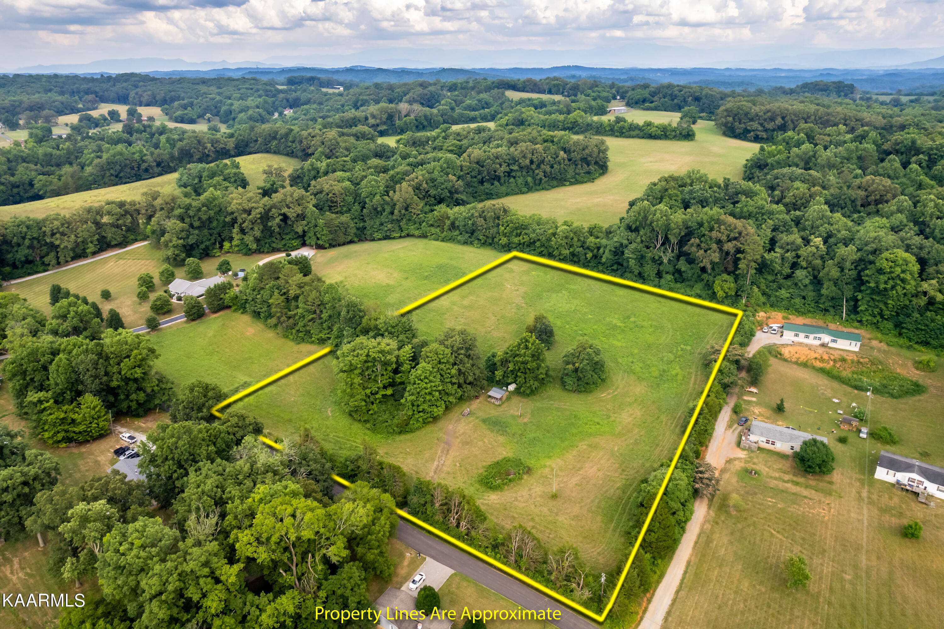 10042 Stringtown Road Strawberry Plains, TN 37871 - Photo 1 of 14 10042Stringtownrd-3