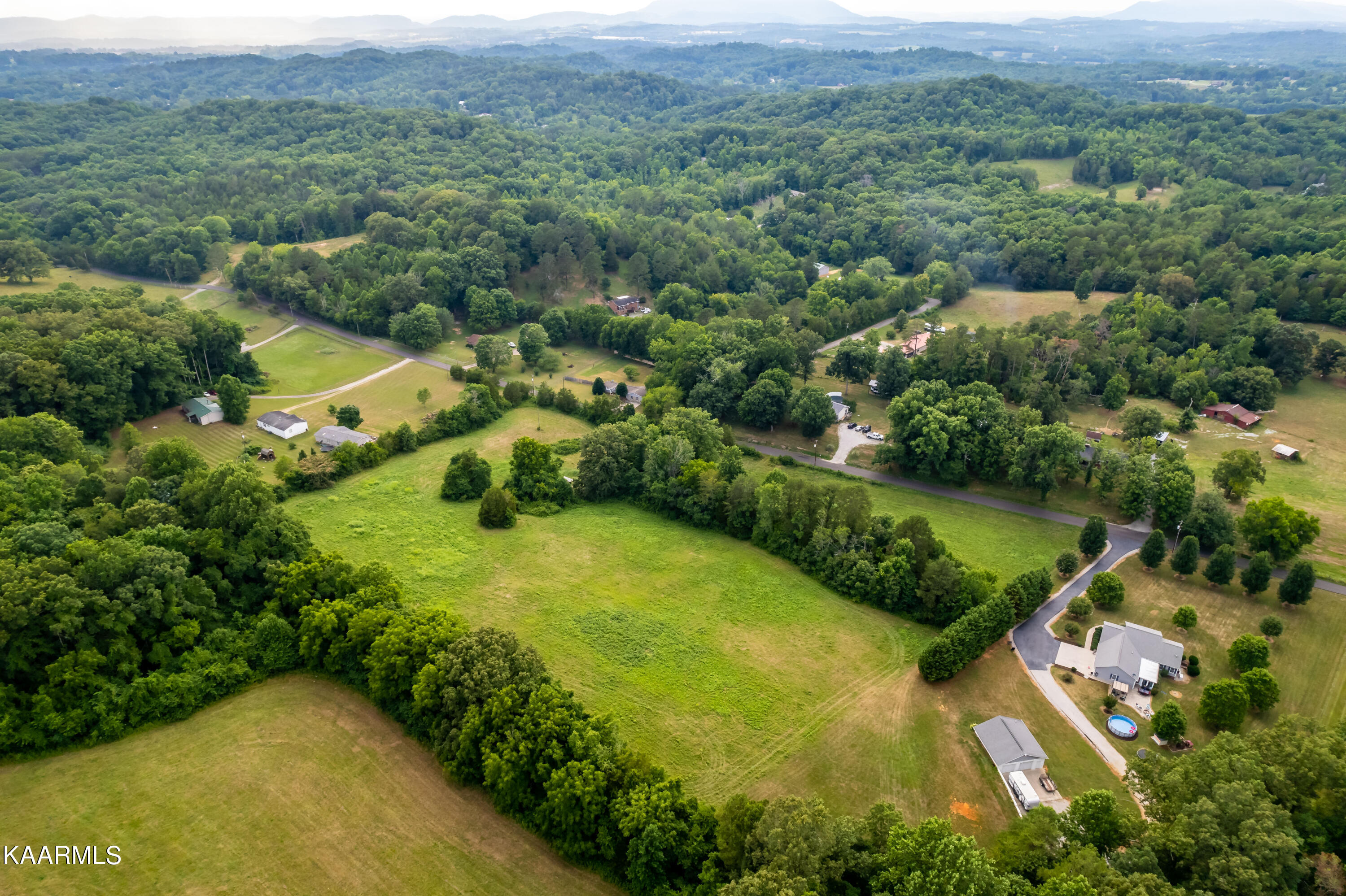 10042 Stringtown Road Strawberry Plains, TN 37871 - Photo 4 of 14 10042Stringtownrd-14