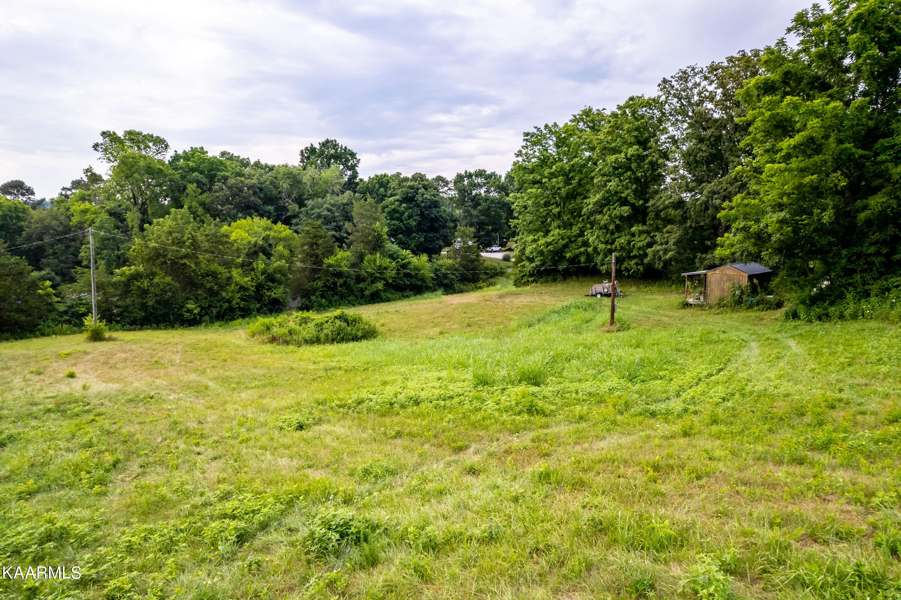 10042 Stringtown Road Strawberry Plains, TN 37871 - Photo 9 of 14 10042Stringtownrd-26