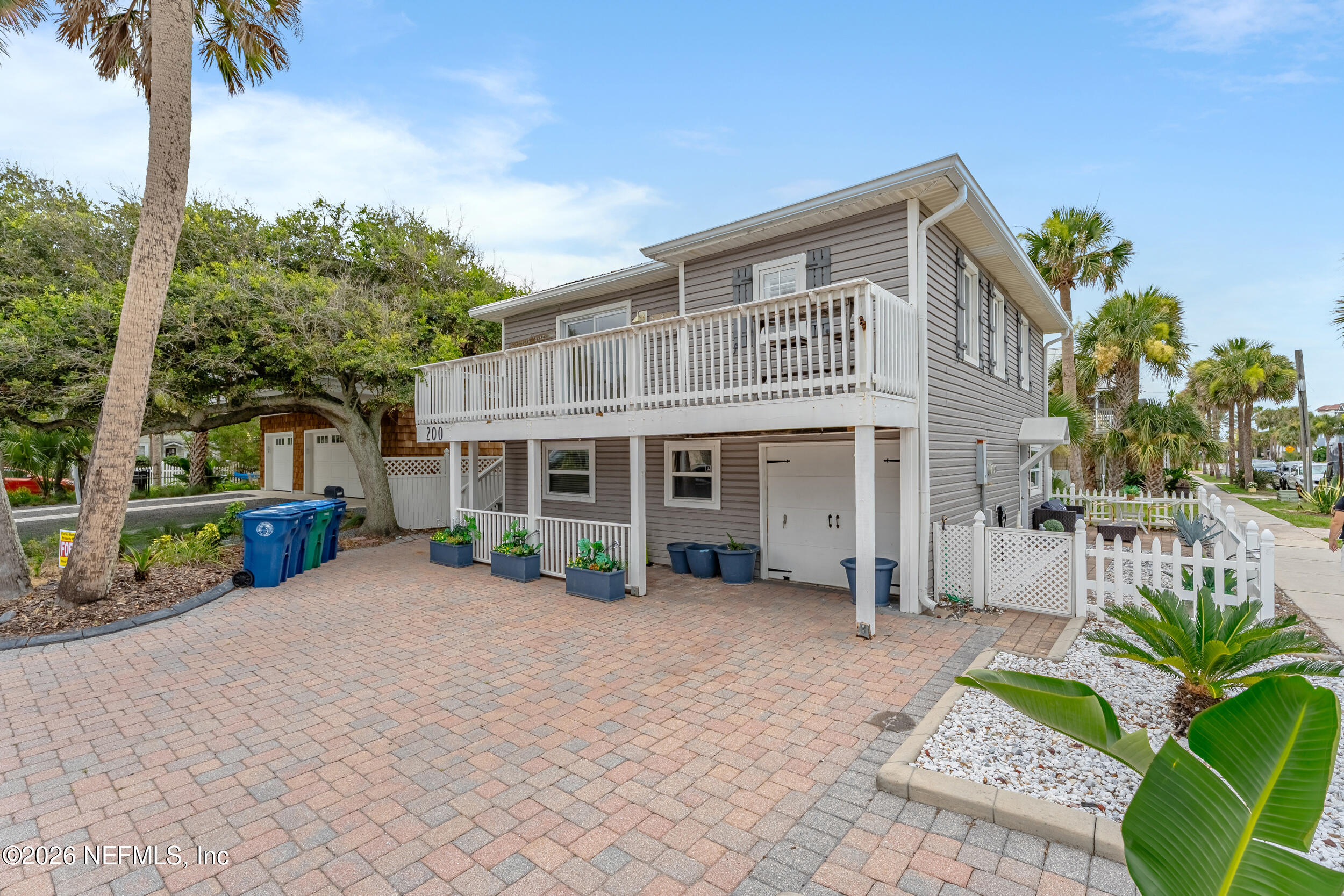 200 Walnut Street, Unit 2 Neptune Beach, FL 32266 - Photo 3 of 36 homeprimemedia-04