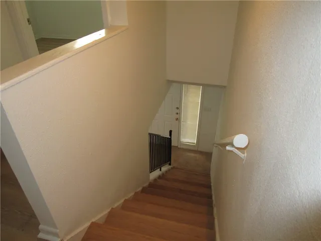 $975 | 2413 Leon Street, Unit 105, Austin, TX 78705