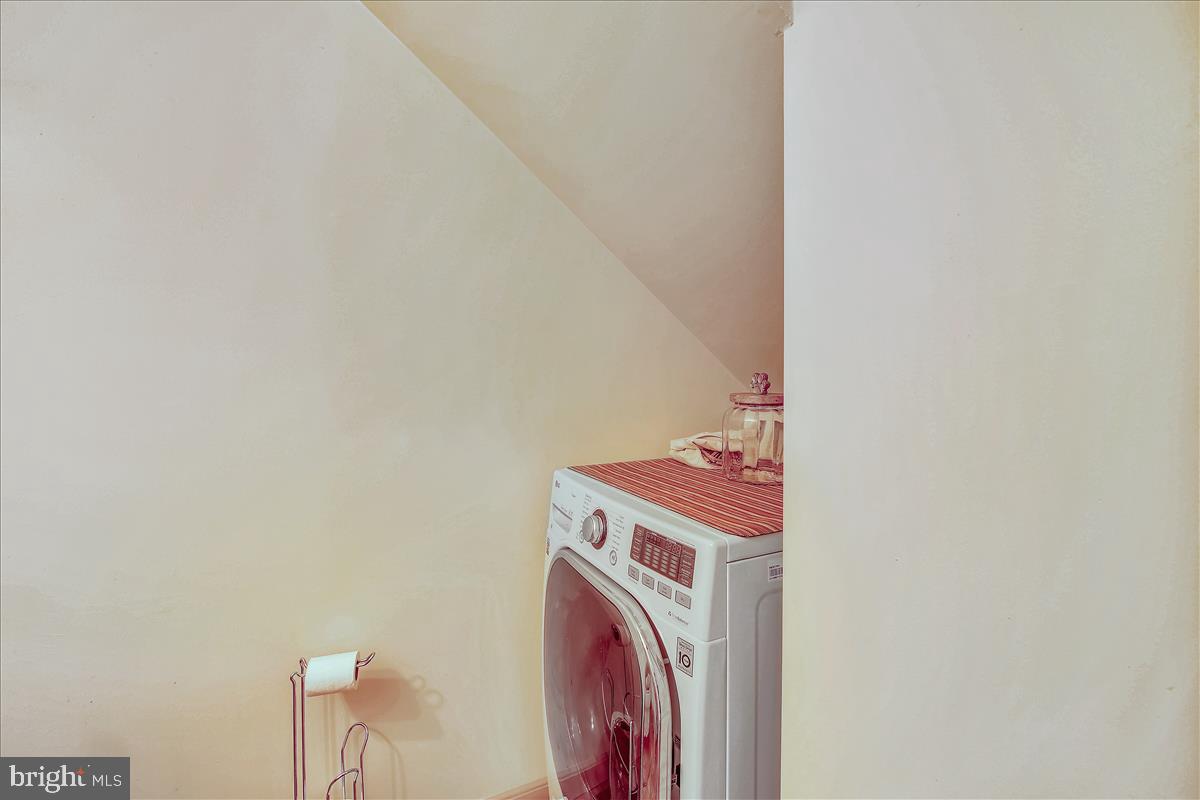 3949 Jesterville Road Tyaskin, MD 21865 - Photo 20 of 80 Washer and Dryer in One in DS half bath