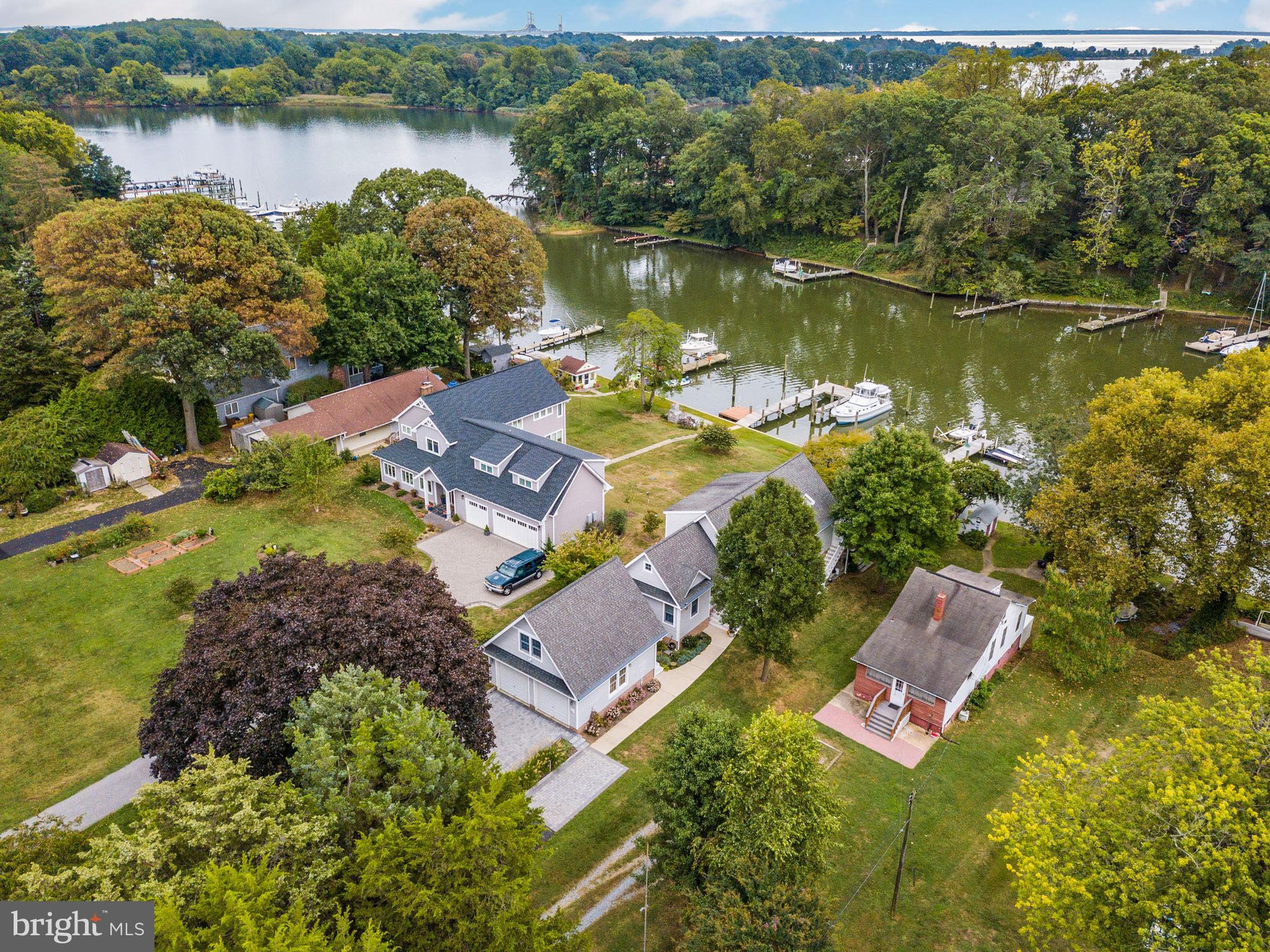 689 Red Cedar Road Annapolis, MD 21409 - Photo 3 of 48
