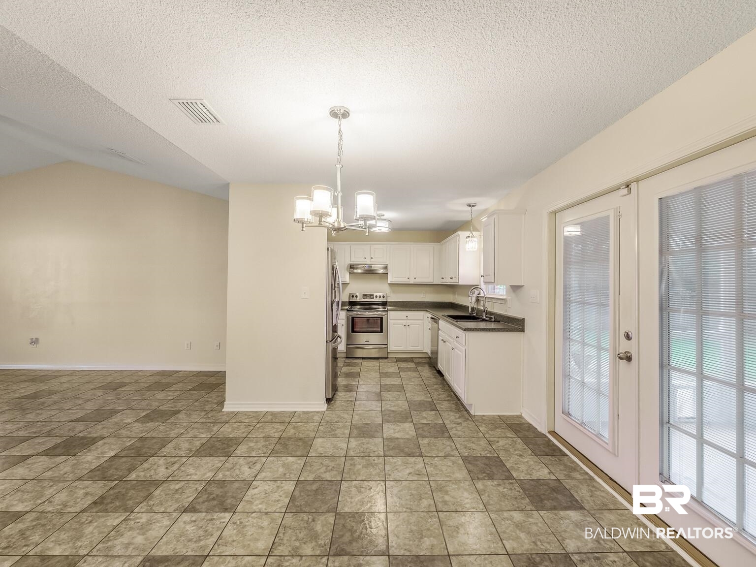 301 Cahaba Street Foley, AL 36535 - Photo 18 of 47