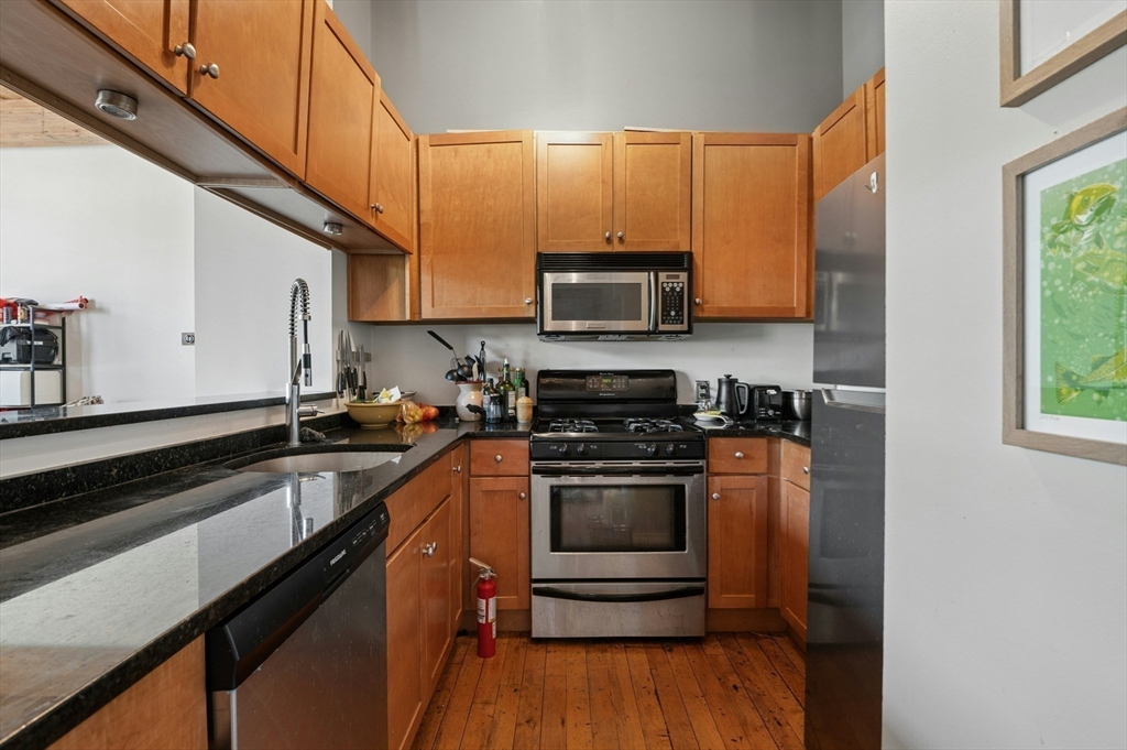 1 Envelope Terrace, Unit 202 Worcester, MA 01604 - Photo 28 of 39