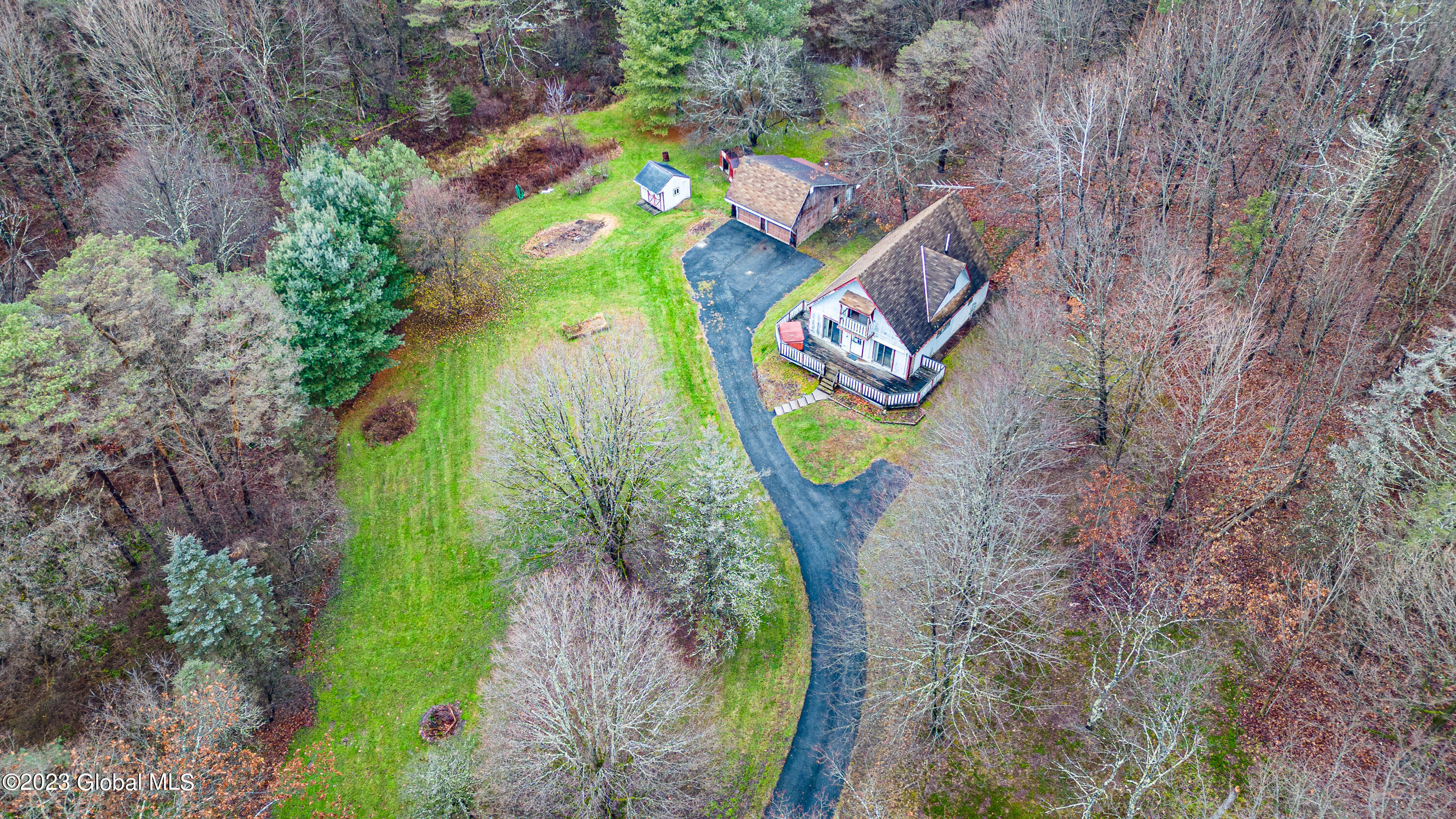 47 St Croix Drive Hoosick, NY 12057 - Photo 1 of 37 0 Air Front 3