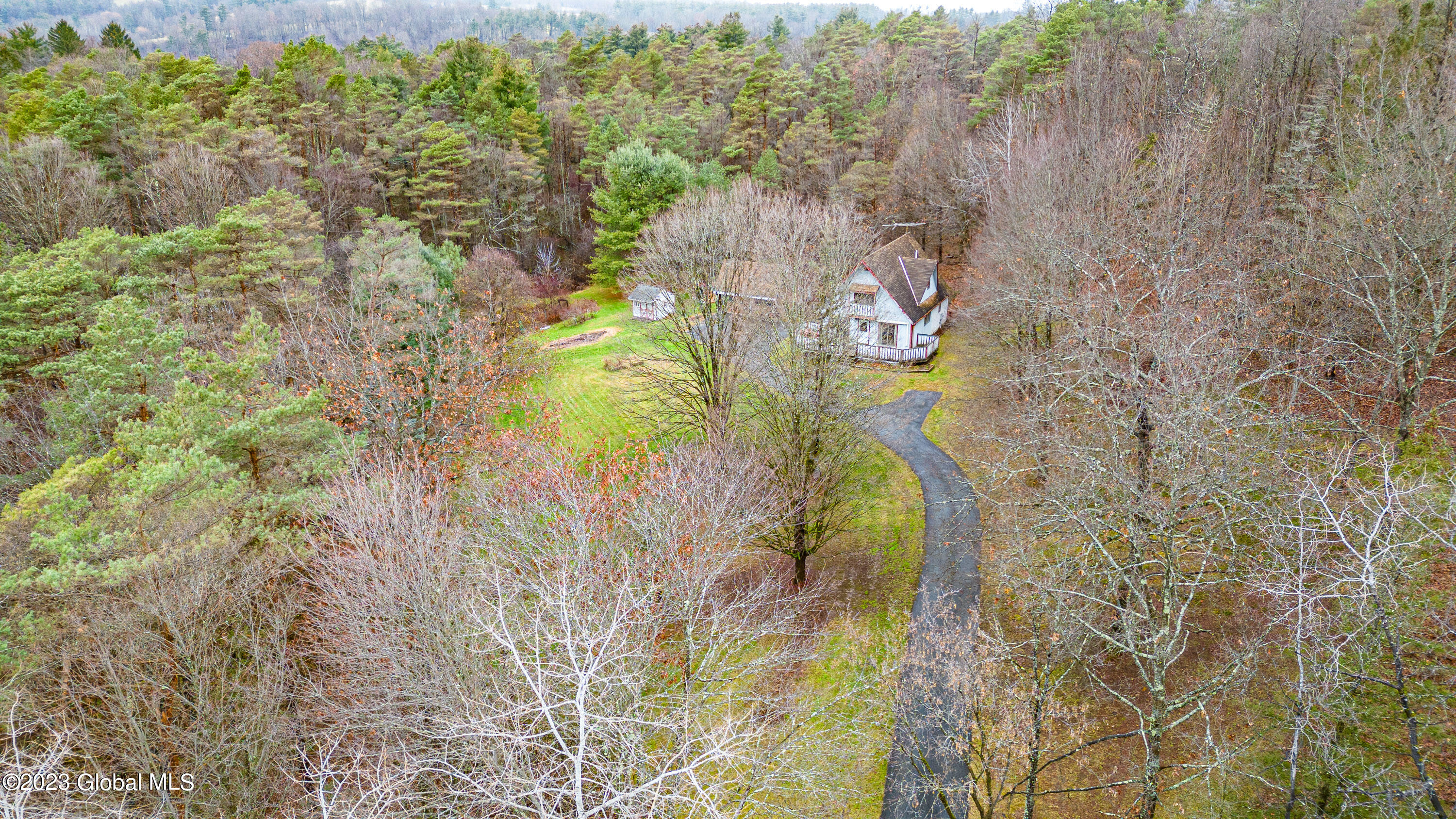 47 St Croix Drive Hoosick, NY 12057 - Photo 2 of 37 0 Air Front 1