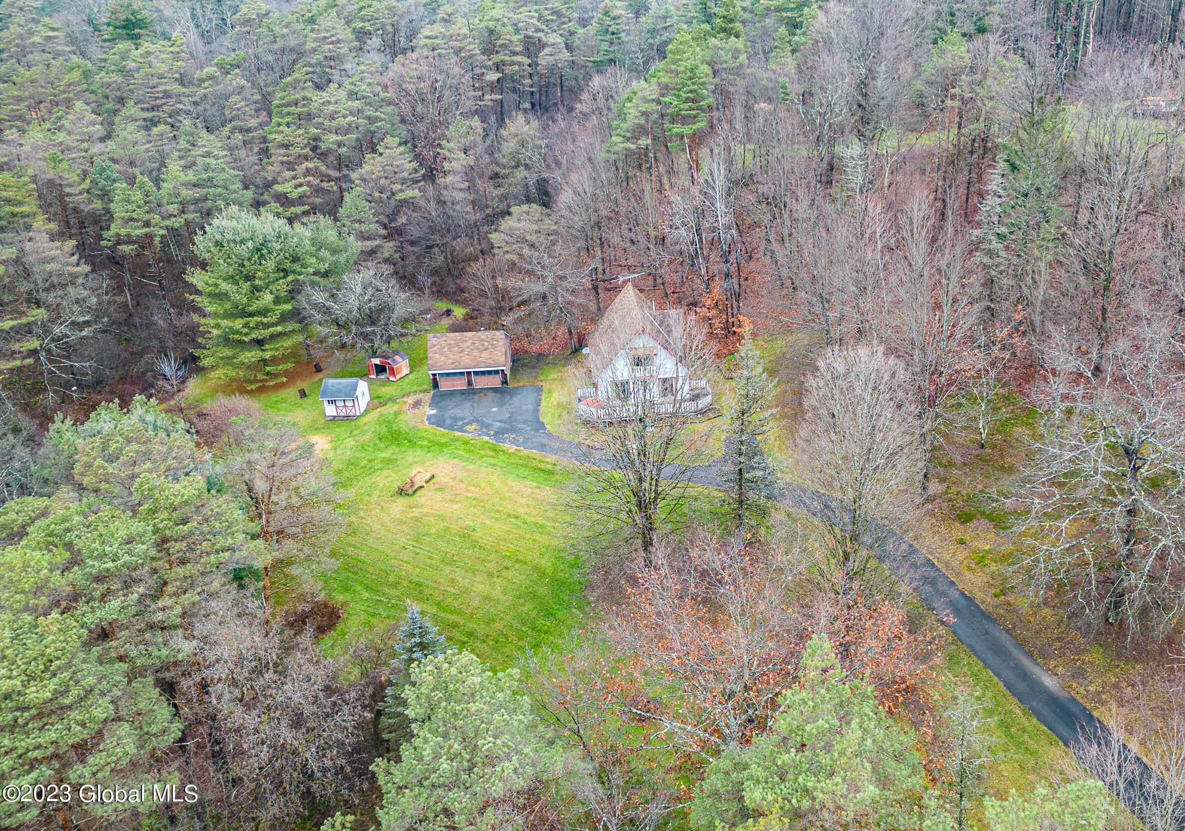 47 St Croix Drive Hoosick, NY 12057 - Photo 3 of 37 0 Air Front 2