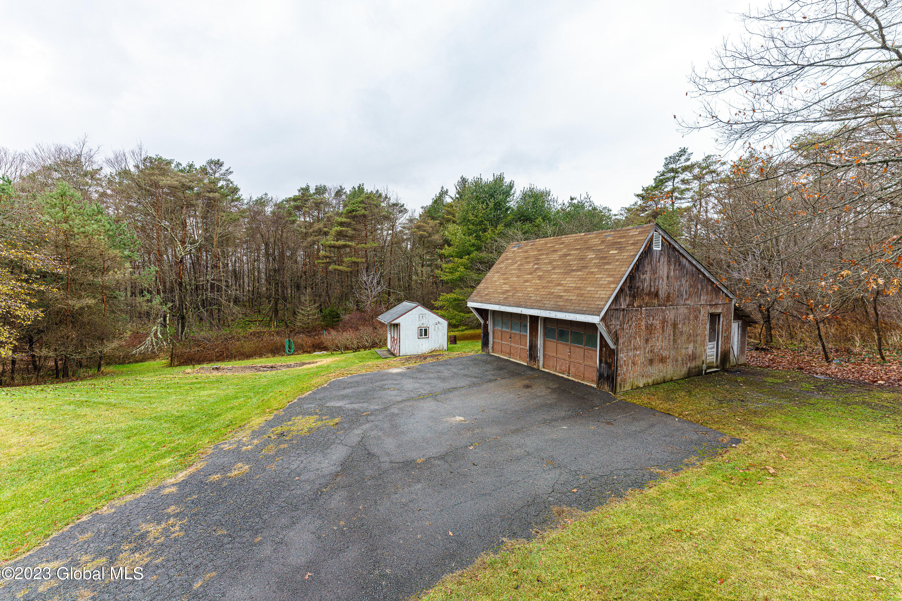 47 St Croix Drive Hoosick, NY 12057 - Photo 7 of 37 Yardf 1