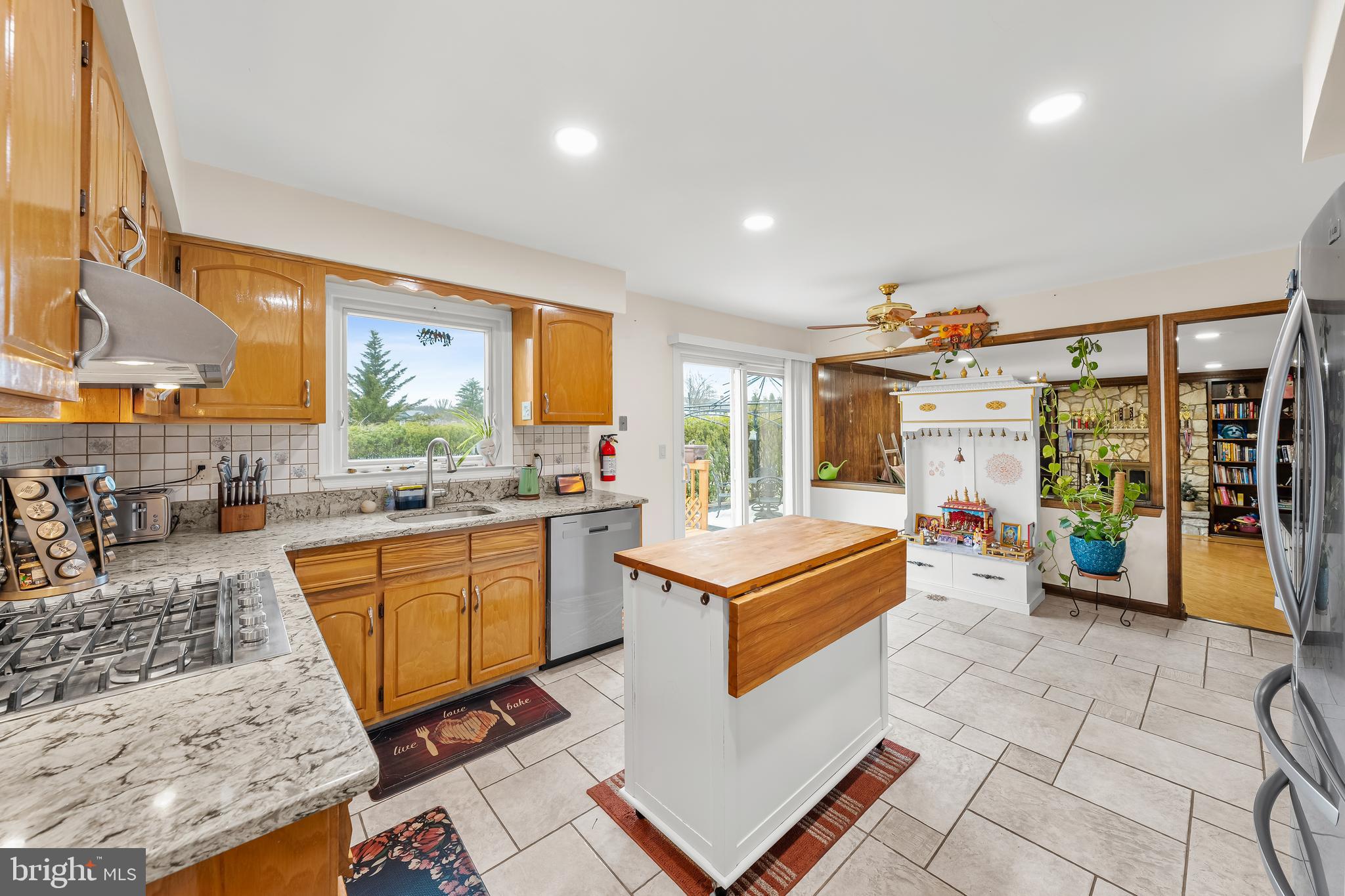 6 Stafford Road Monmouth Junction, NJ 08852 - Photo 19 of 68