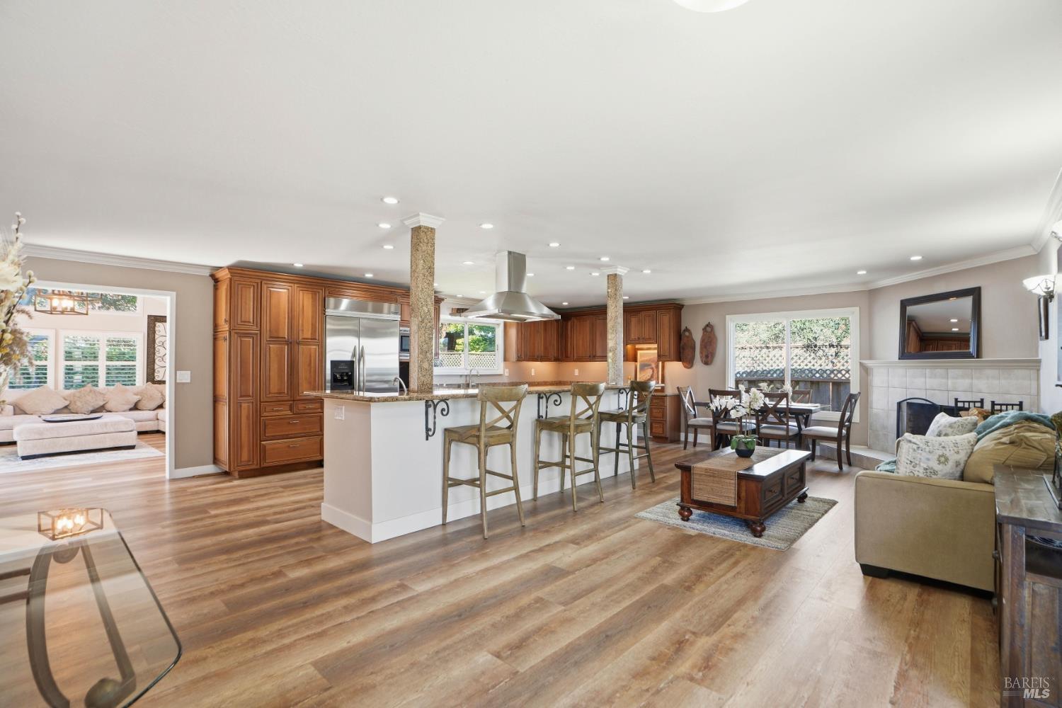 28 Washington Street Novato, CA 94947 - Photo 2 of 25