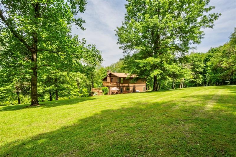 420 Marguerite Road Latrobe, PA 15650 - Photo 3 of 25 Gallery Image 3