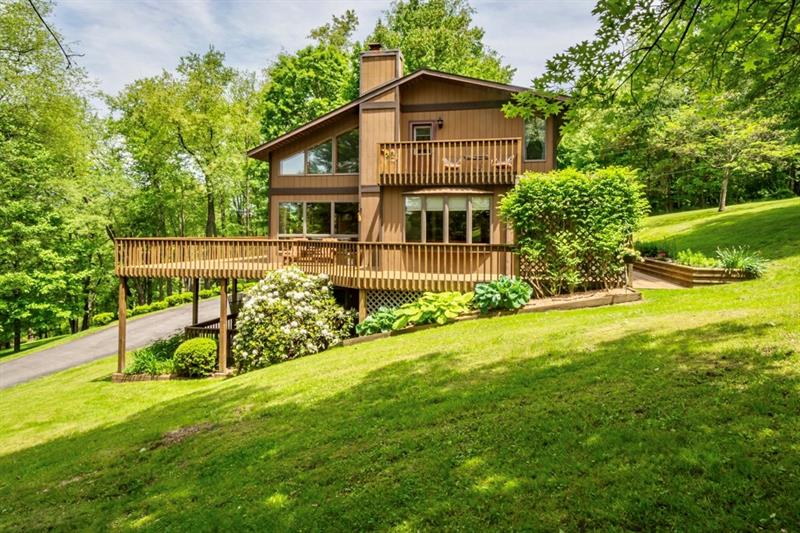 420 Marguerite Road Latrobe, PA 15650 - Photo 4 of 25 Gallery Image 4