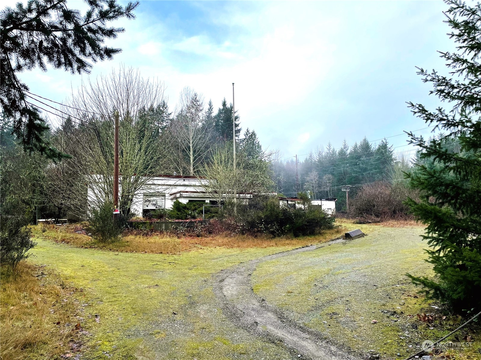 22381 Foss Road Northeast Poulsbo, WA 98370 - Photo 3 of 4 Gallery Image 3