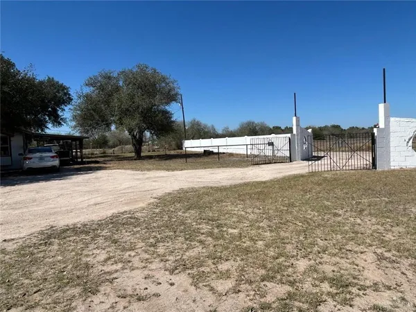 $498,000 | 608 Caballo Lane, Edinburg, TX 78542