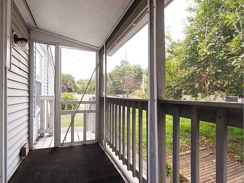 60 River Road Lincoln, RI 02865 - Photo 5 of 24 Porch.