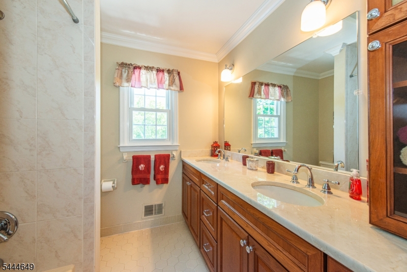 10 Indian Trail Road Randolph, NJ 07869 - Photo 39 of 49