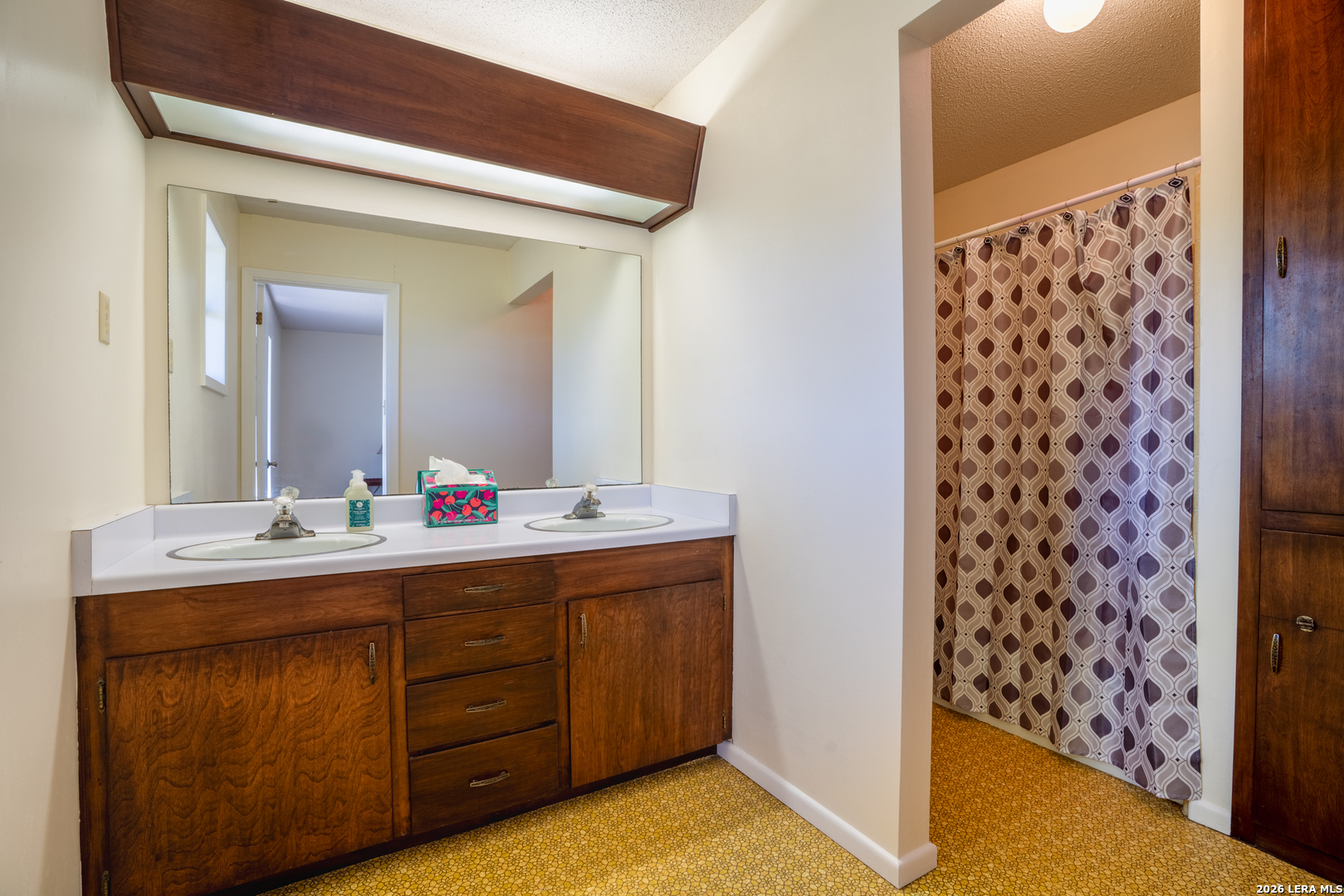 542 Ranch To Market 473 Comfort, TX 78013 - Photo 15 of 31 Gallery Image 15