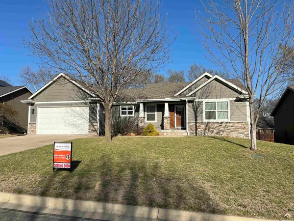 $479,900 | 508 Rebecca Lane, Lawrence, KS 66044