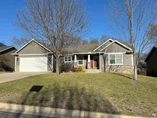$479,900 | 508 Rebecca Lane, Lawrence, KS 66044