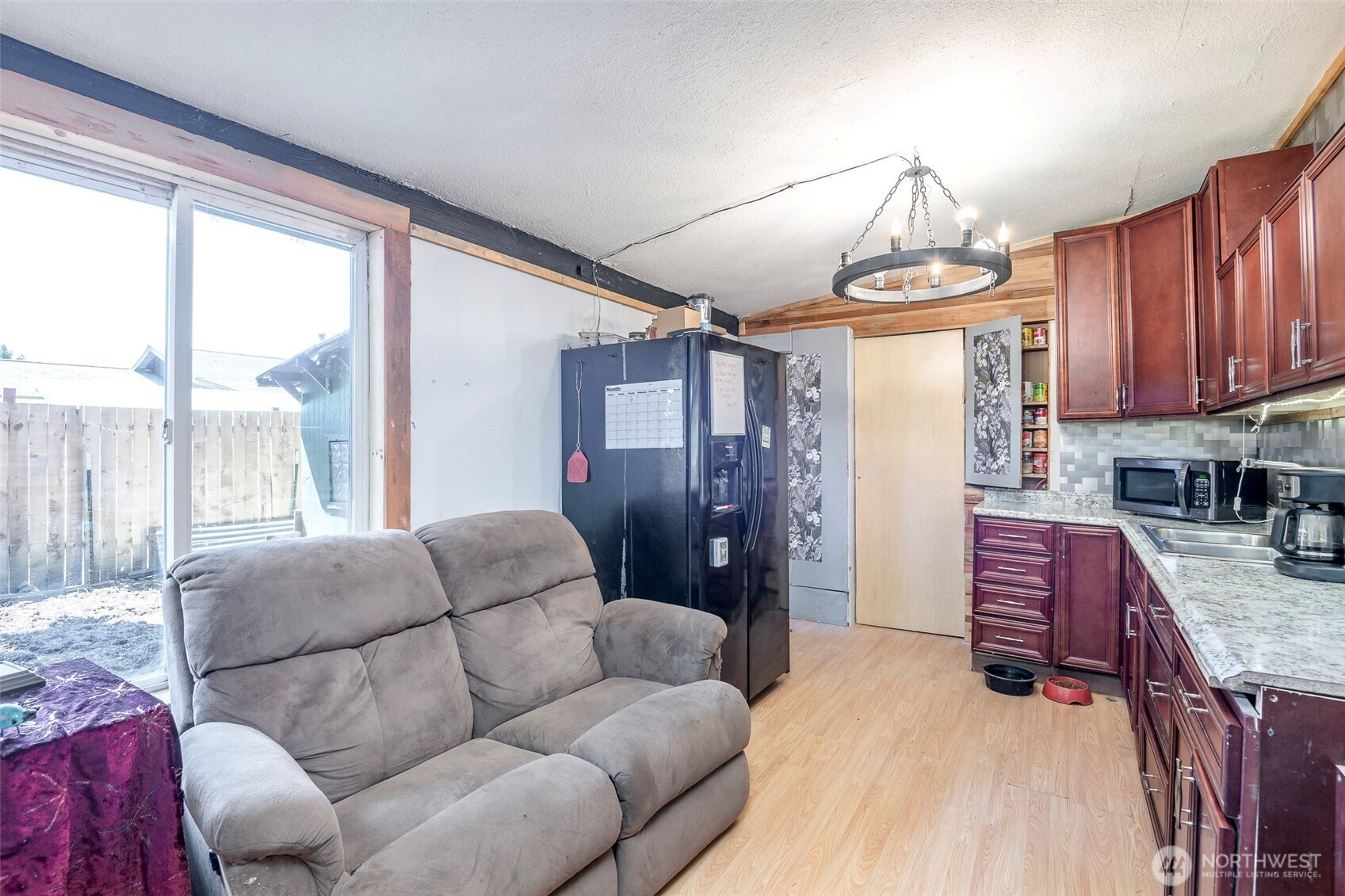 142 Gharet Road Randle, WA 98377 - Photo 28 of 32 a living room with furniture and a window