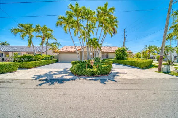 $4,000 | 1991 Southwest 139th Avenue, Miami, FL 33175