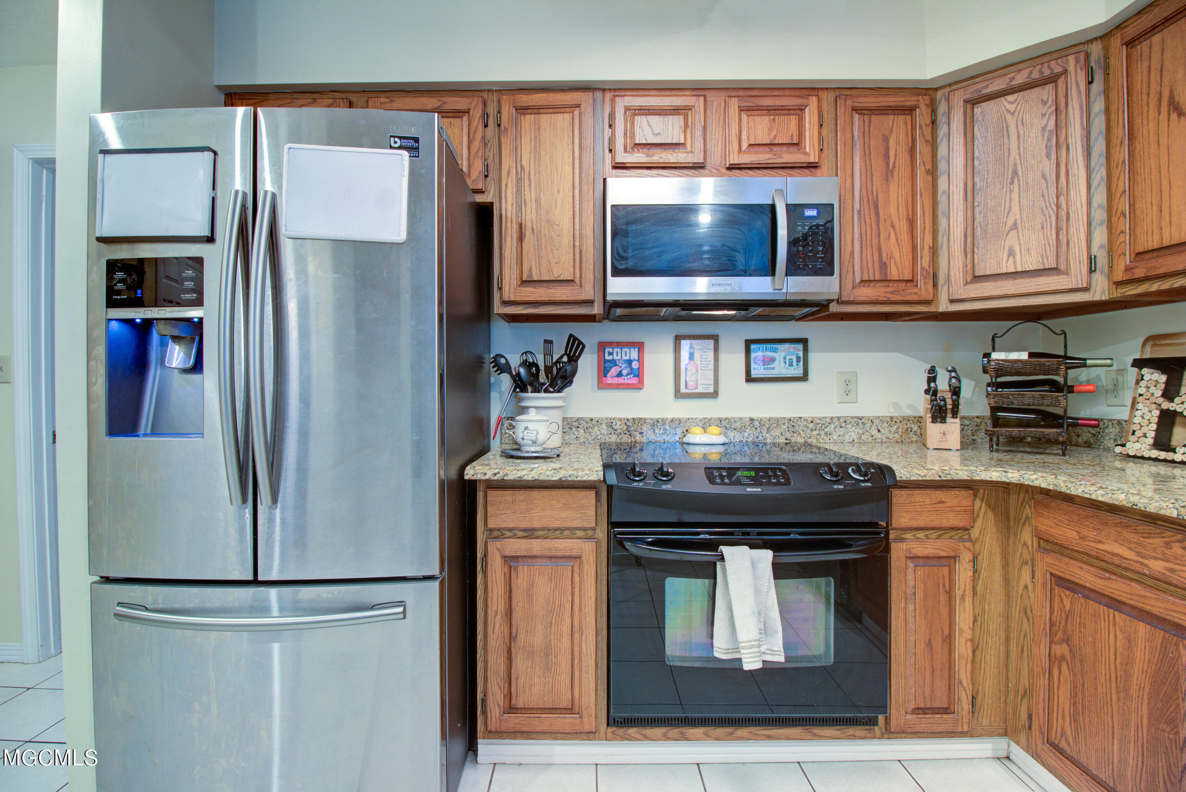 9421 Pointe Aux Chenes Road Ocean Springs, MS 39564 - Photo 12 of 50 9421 Pointe Aux Chenes (80)
