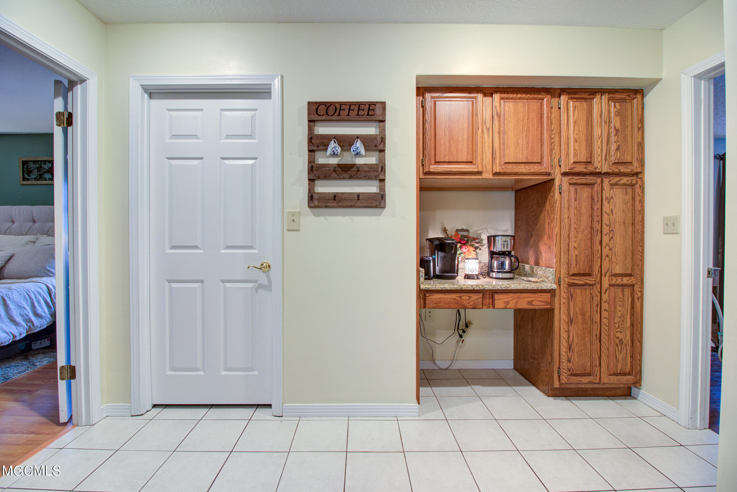 9421 Pointe Aux Chenes Road Ocean Springs, MS 39564 - Photo 13 of 50 9421 Pointe Aux Chenes (83)