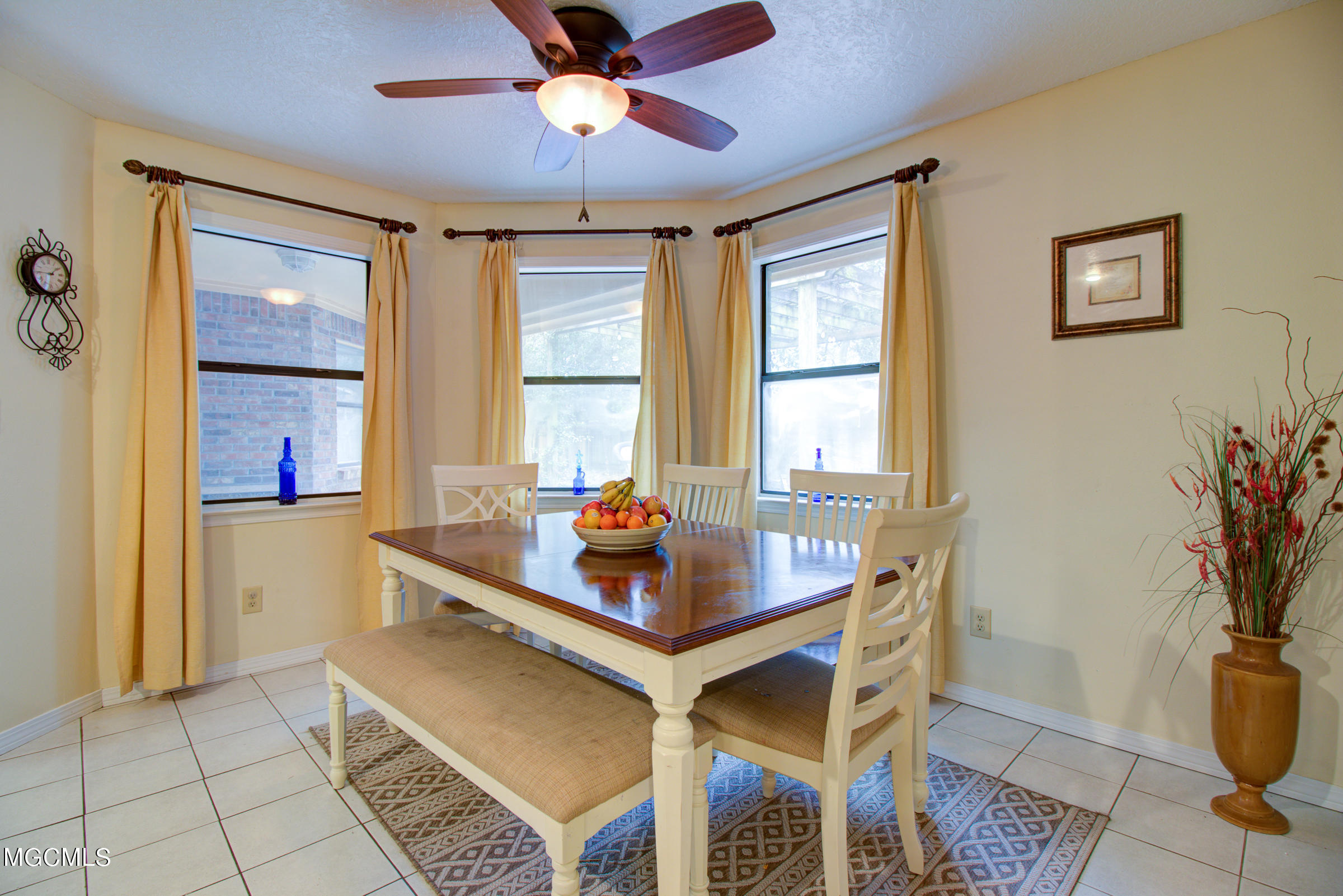 9421 Pointe Aux Chenes Road Ocean Springs, MS 39564 - Photo 15 of 50 9421 Pointe Aux Chenes (77)