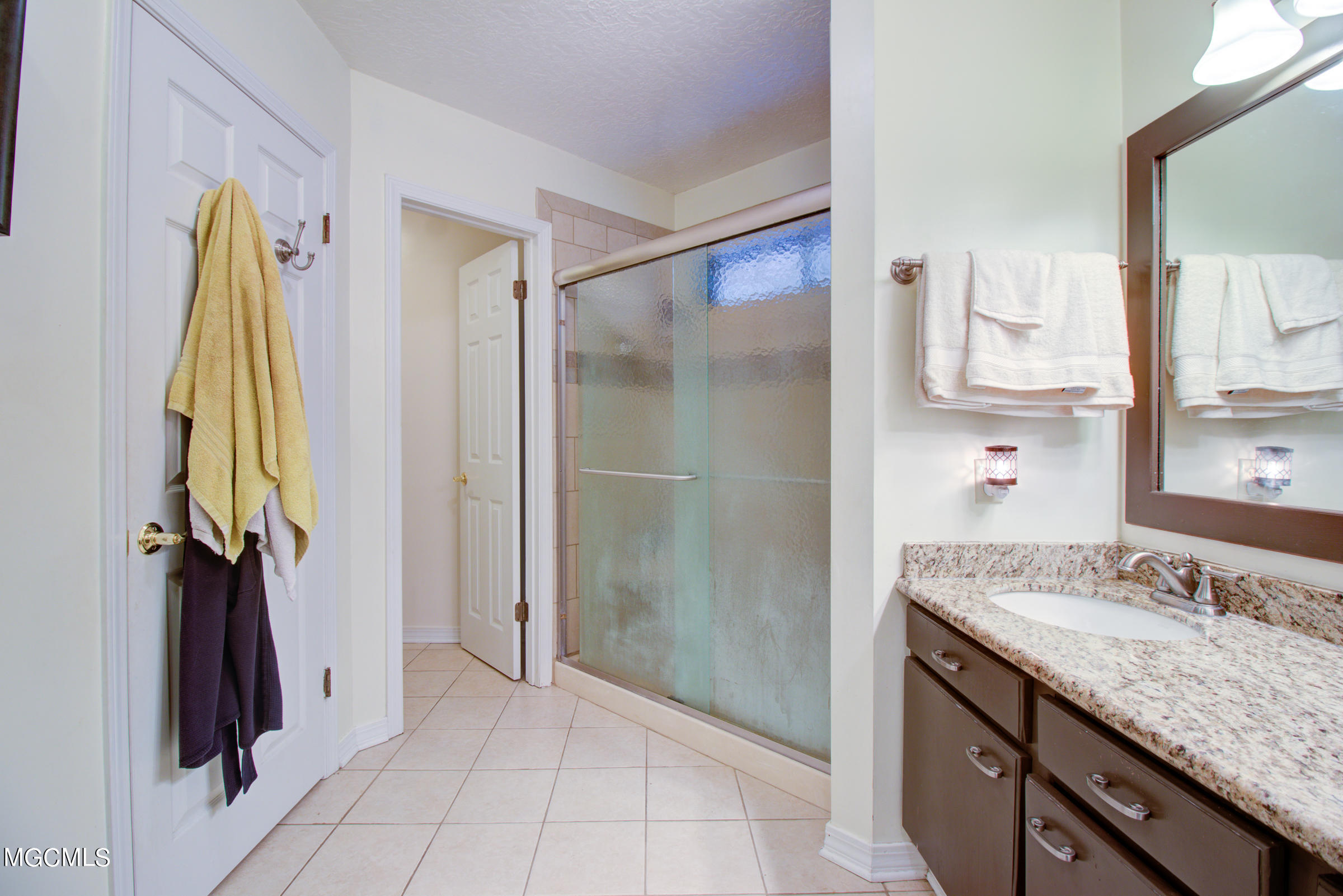 9421 Pointe Aux Chenes Road Ocean Springs, MS 39564 - Photo 20 of 50 9421 Pointe Aux Chenes (53)