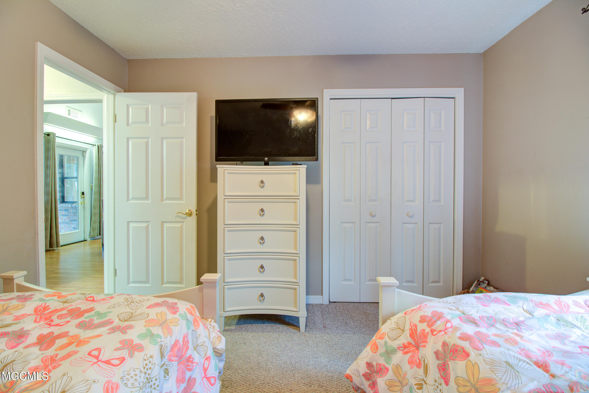 9421 Pointe Aux Chenes Road Ocean Springs, MS 39564 - Photo 26 of 50 9421 Pointe Aux Chenes (24)