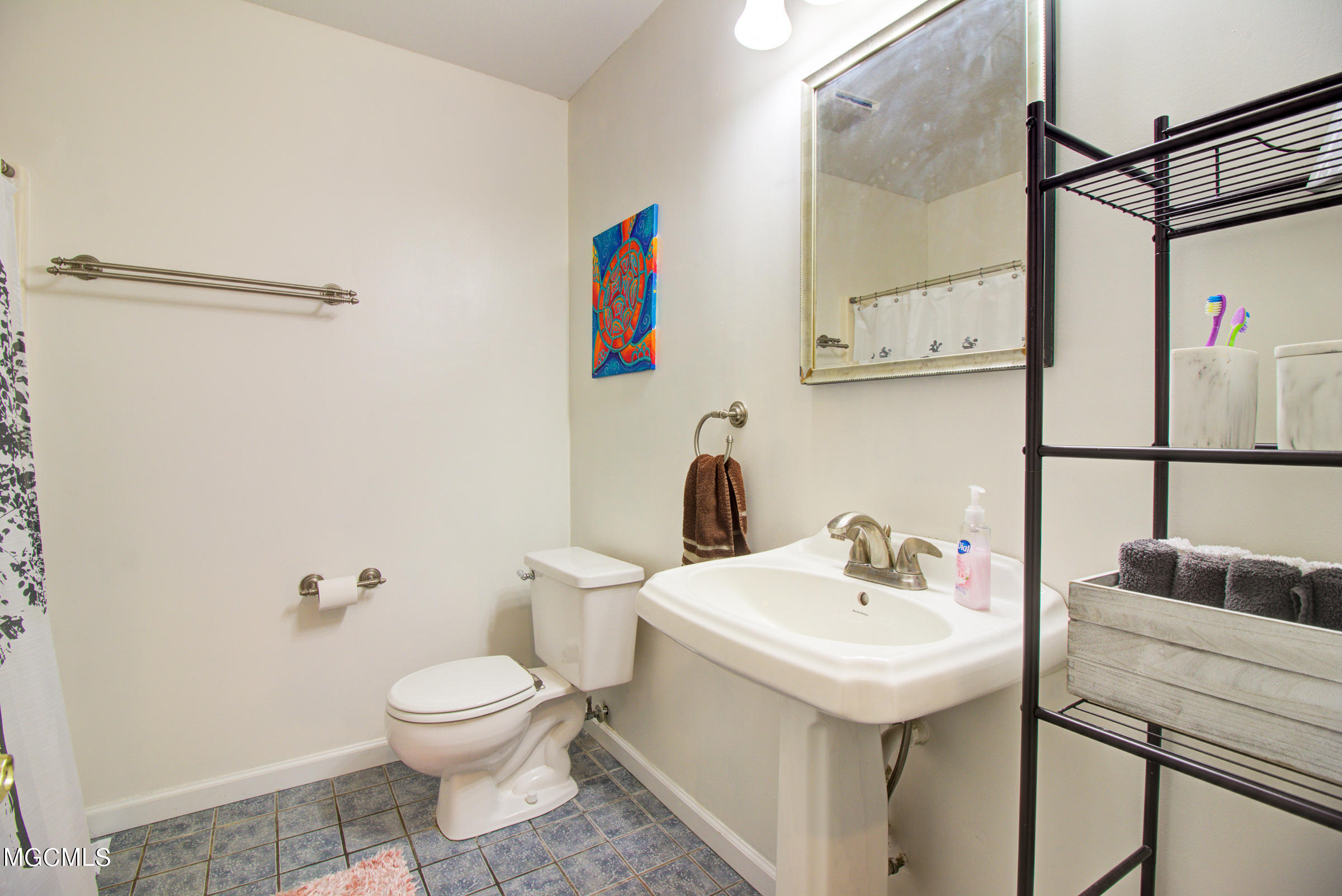 9421 Pointe Aux Chenes Road Ocean Springs, MS 39564 - Photo 28 of 50 9421 Pointe Aux Chenes (25)