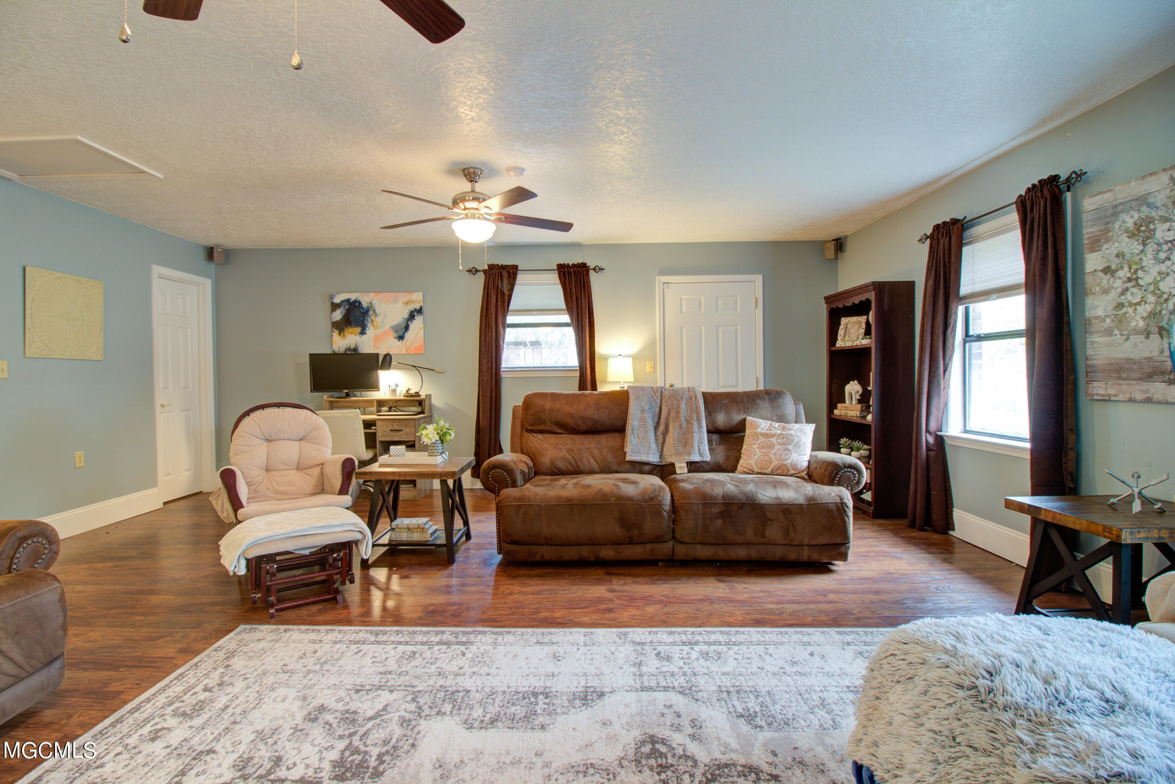 9421 Pointe Aux Chenes Road Ocean Springs, MS 39564 - Photo 33 of 50 9421 Pointe Aux Chenes (87)