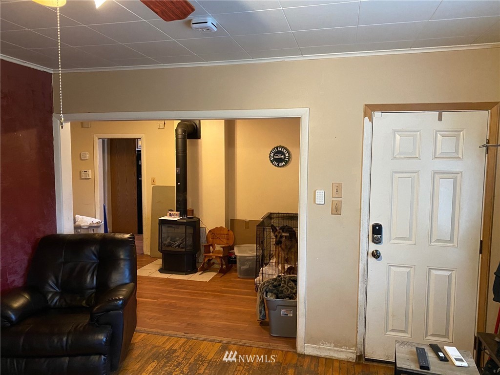 169 Southwest Lewis Street Chehalis, WA 98532 - Photo 6 of 16 Gallery Image 6