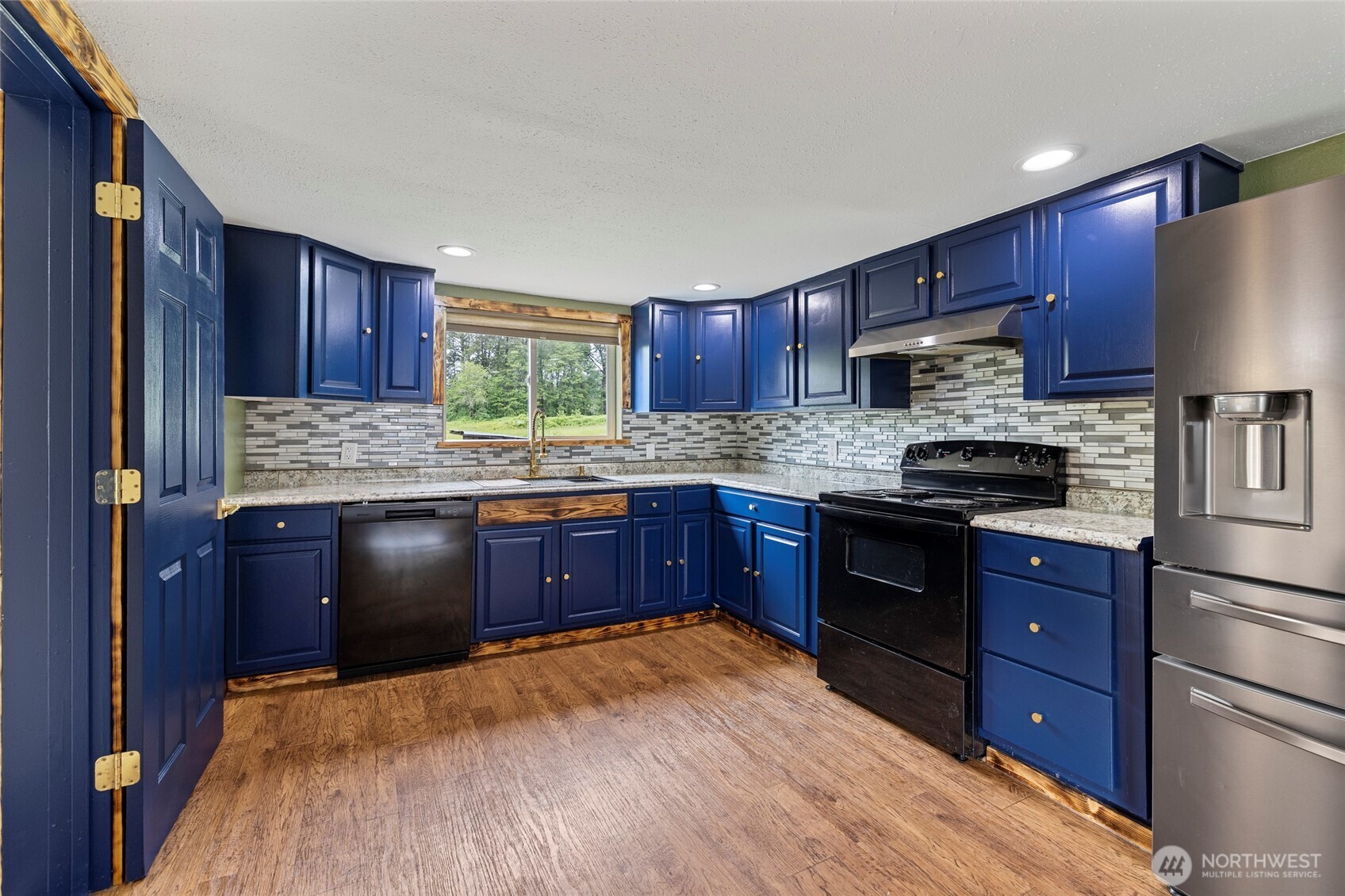 7288 Carlson Road Concrete, WA 98237 - Photo 4 of 31