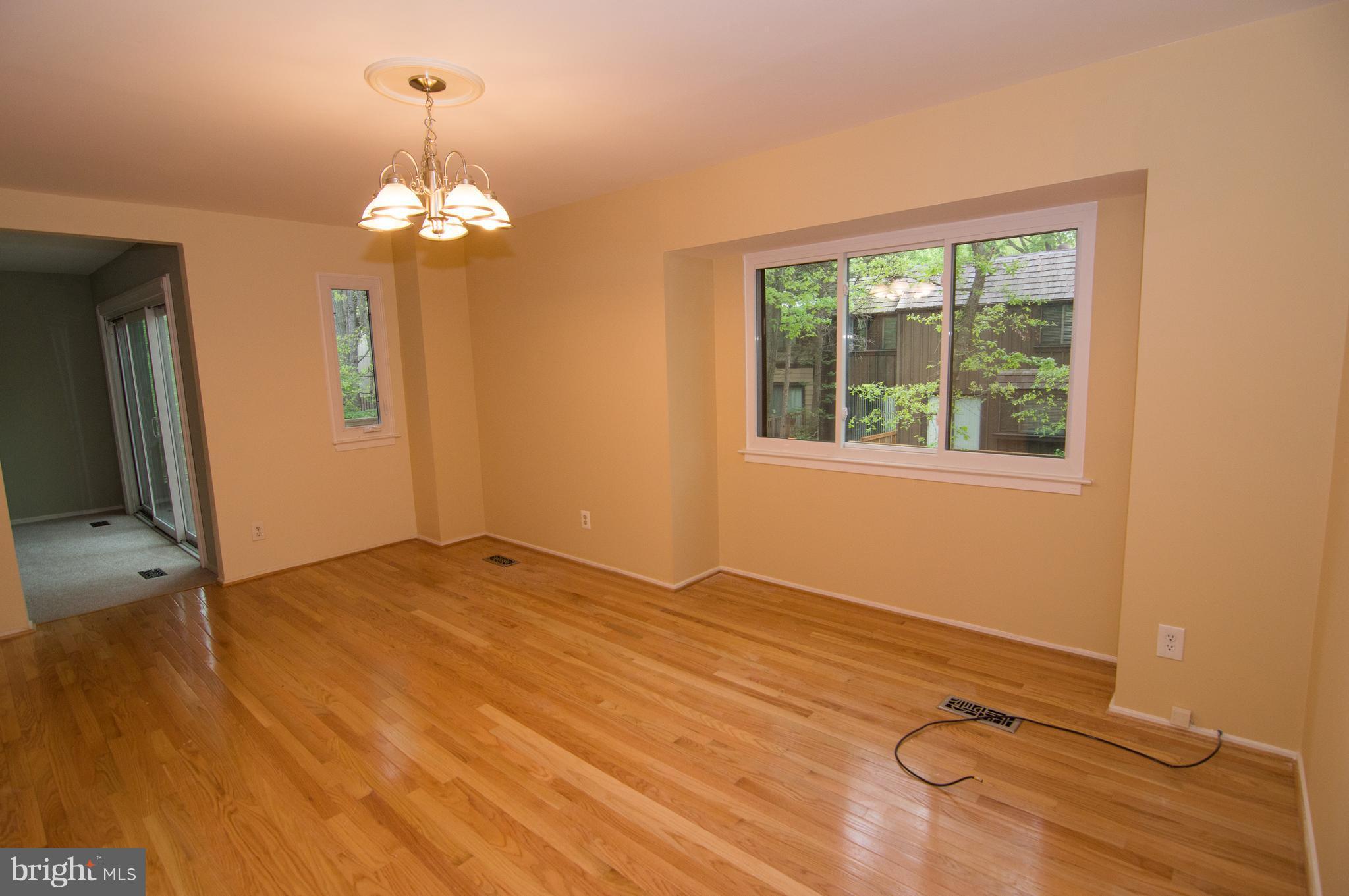 1508 Farsta Court Reston, VA 20190 - Photo 7 of 30 Dining Room