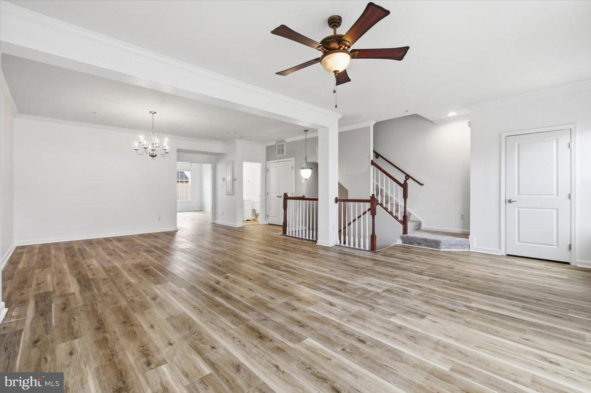 7411 Brunson Circle Gainesville, VA 20155 - Photo 3 of 22