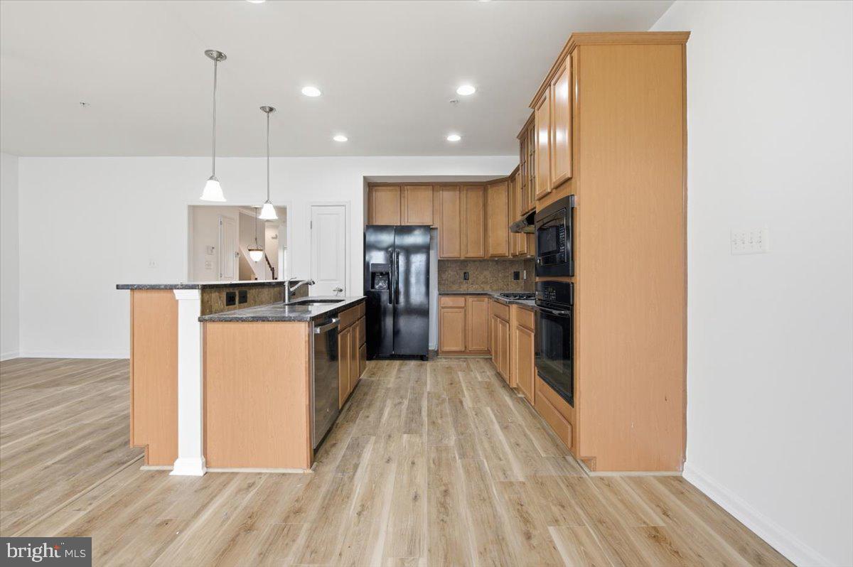 7411 Brunson Circle Gainesville, VA 20155 - Photo 9 of 22