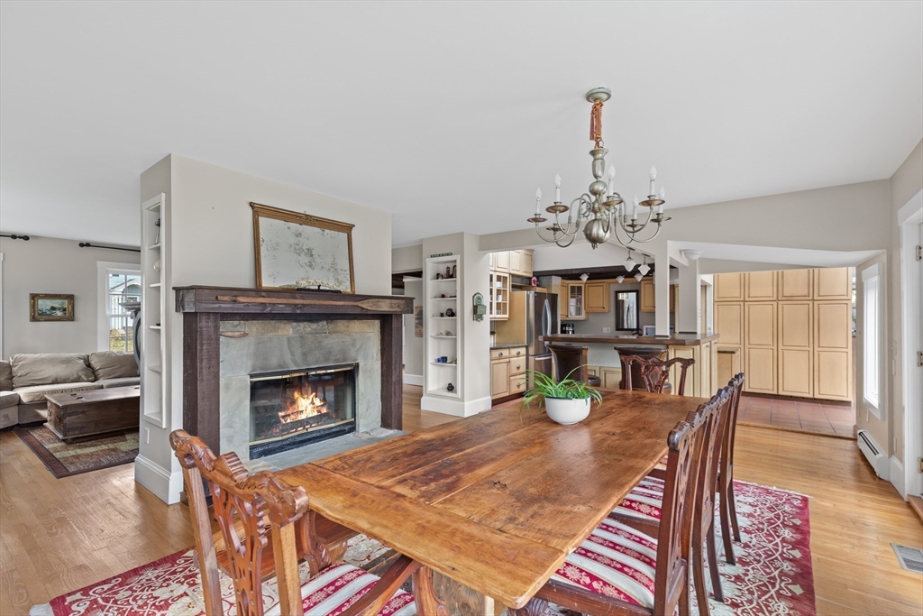30 South River Street Wellesley, MA 02482 - Photo 9 of 27