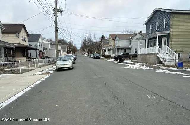 $1,450 | 107-109 North Fillmore Avenue, Scranton, PA 18504