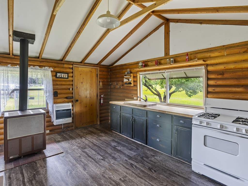 4711 G Springdale Hunters Road Springdale, WA 99173 - Photo 8 of 26