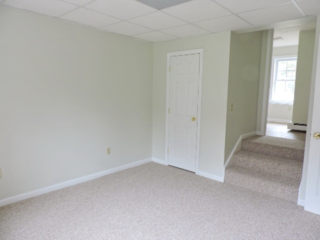 15 Winter Road Hillsborough, NH 03244 - Photo 22 of 26 Gallery Image 22