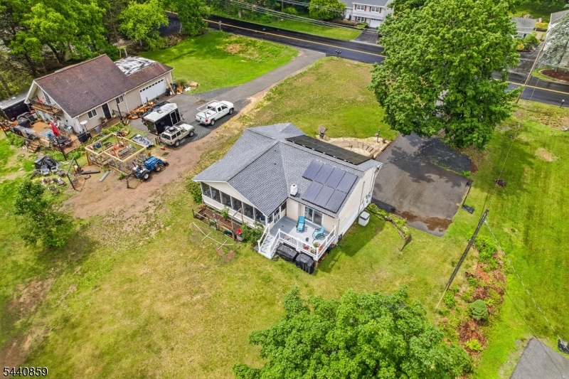 194 Decker Pond Road Andover, NJ 07821 - Photo 8 of 50